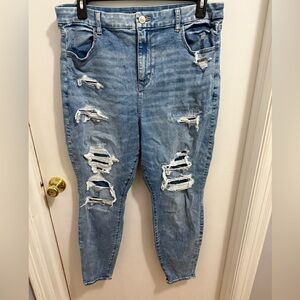 American Eagle Distressed Blue Jeans